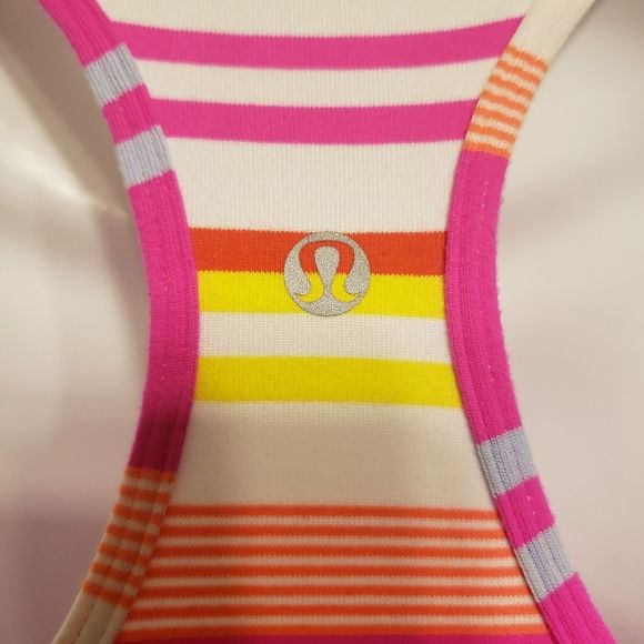 Lululemon workout tank‎ - Picture 3 of 4